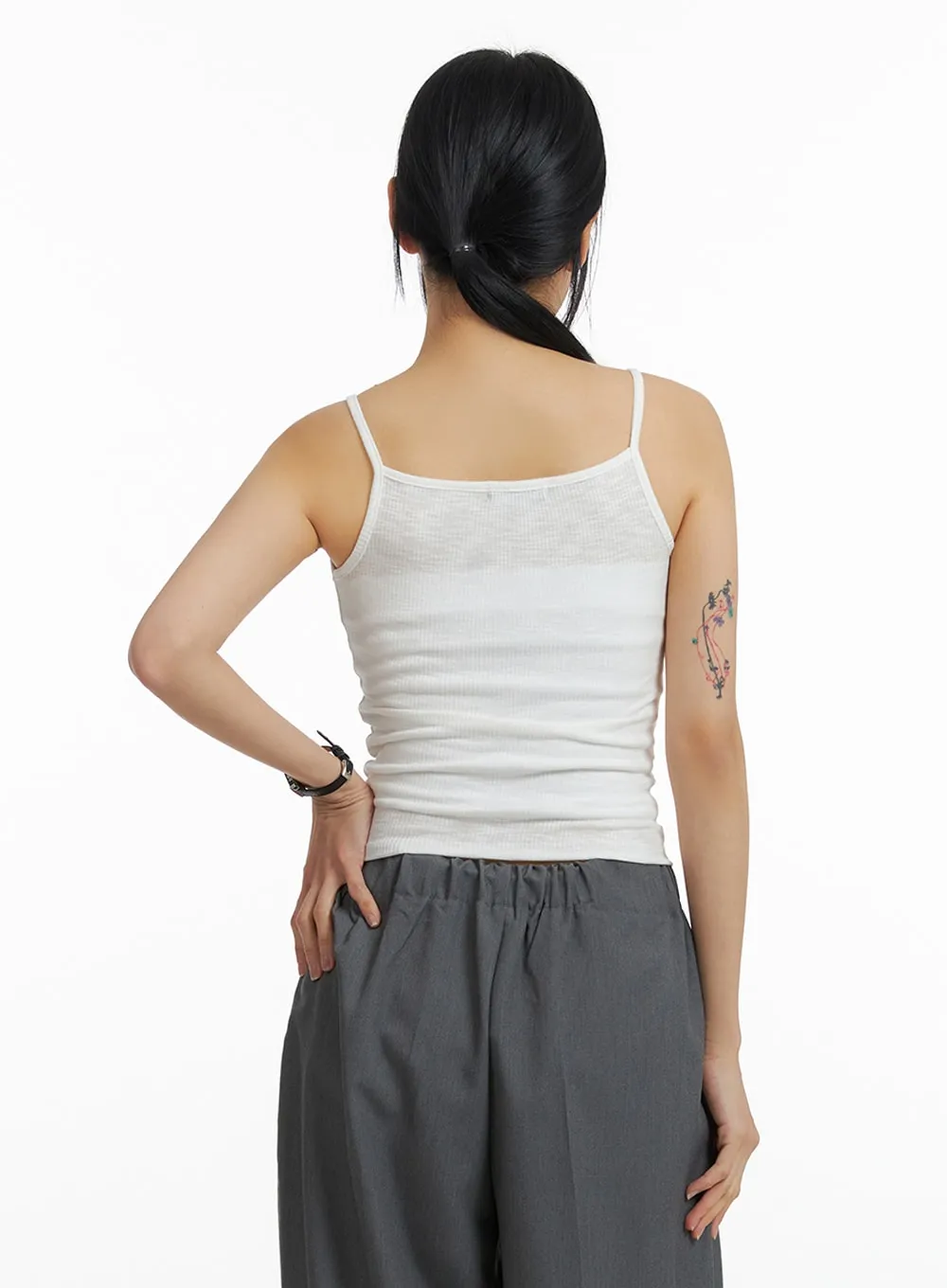 Basic Sleeveless Top IM414