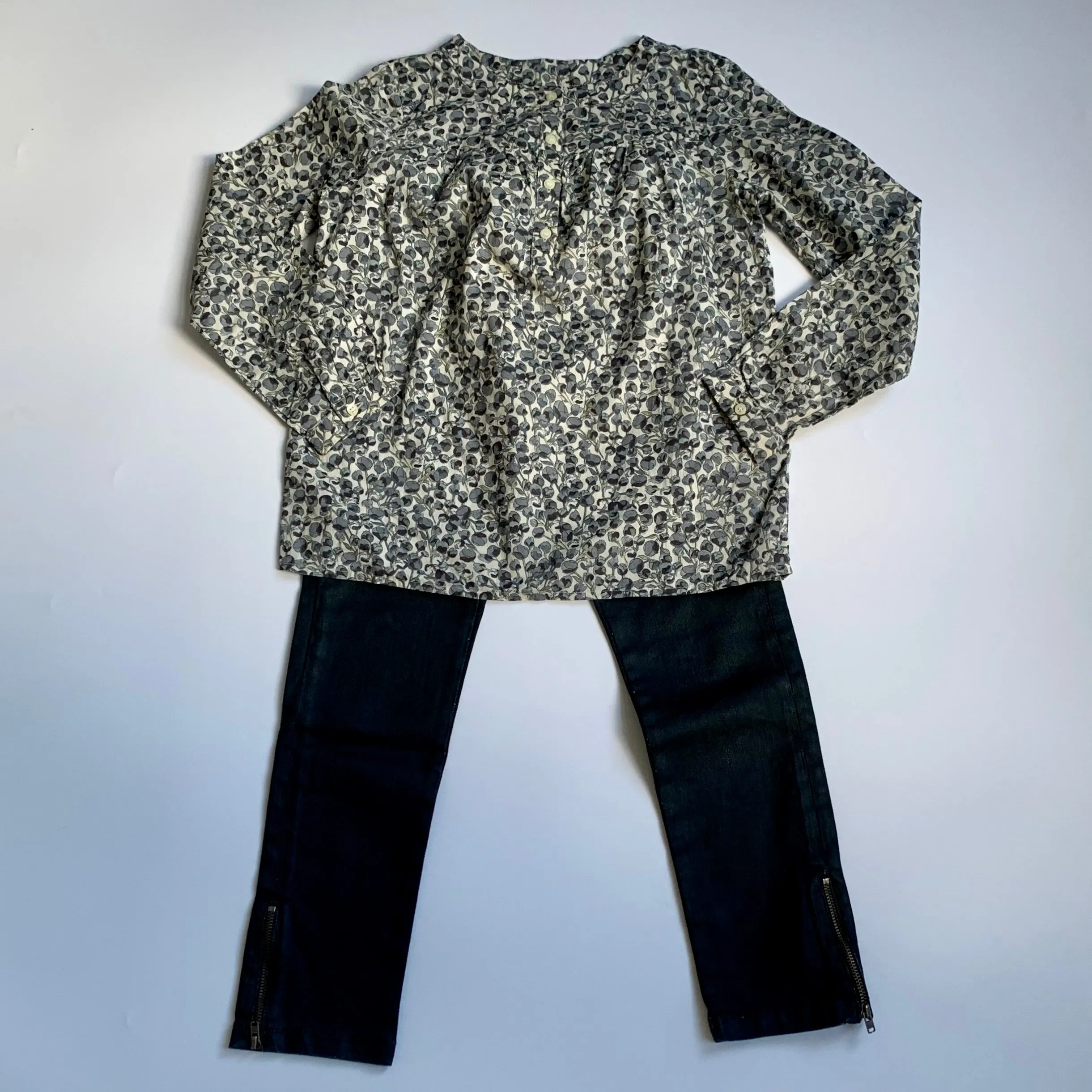 Bonpoint Grey Liberty Print Blouse: 8 Years