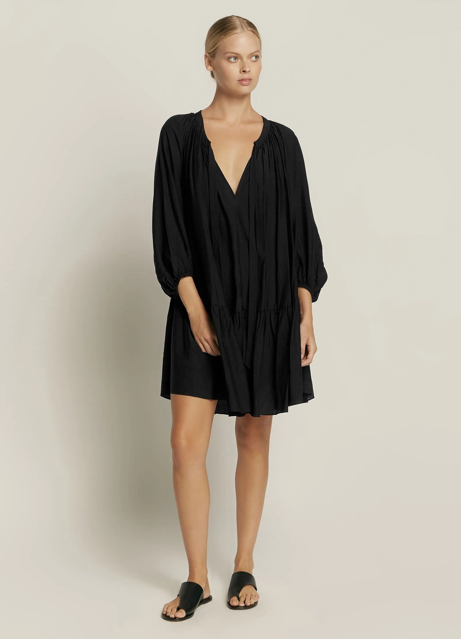 Casa Lucia Bell Sleeve Kaftan - Black