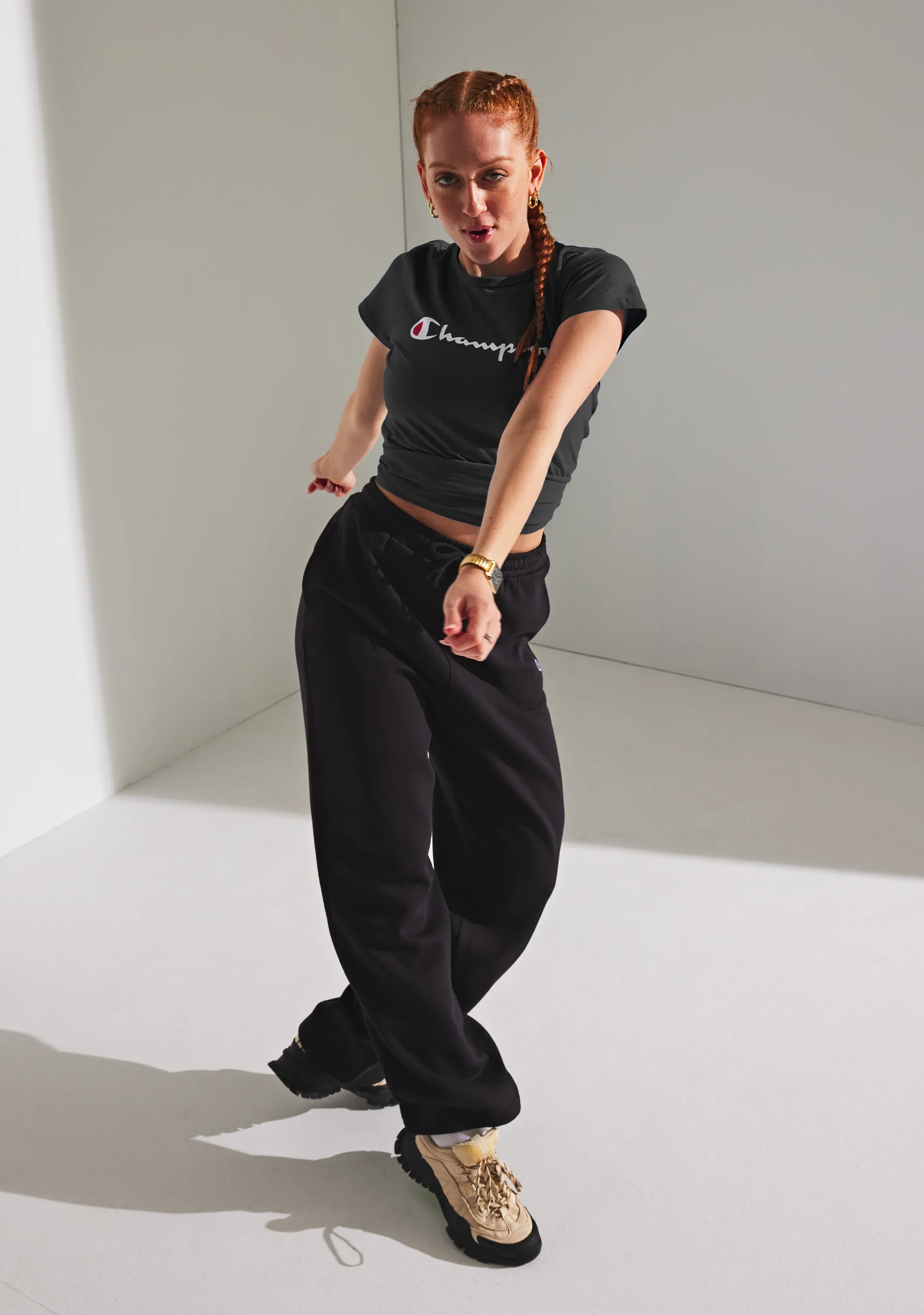 Champion Womens Script Crop Boxy Tee Black  CUWGN BLK