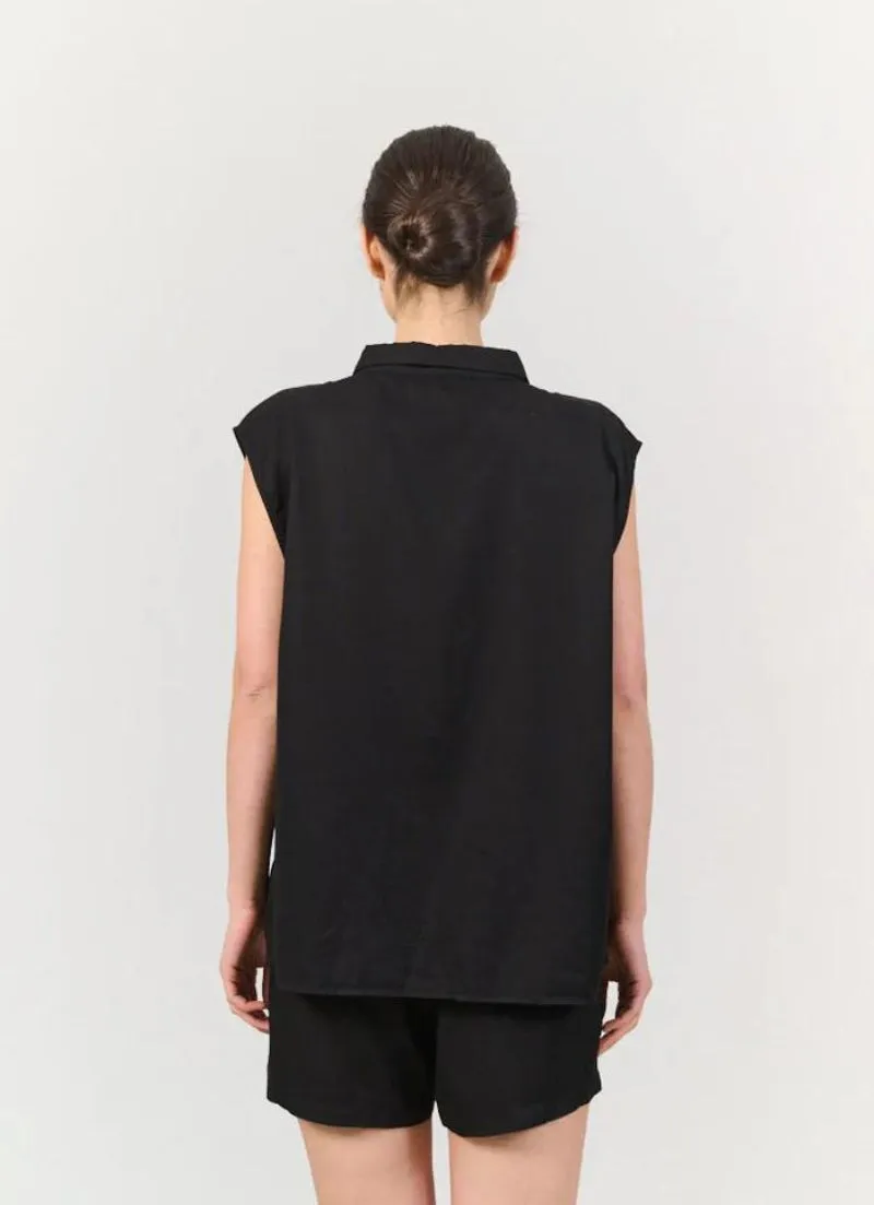 Chloe Sleeveless Blouse