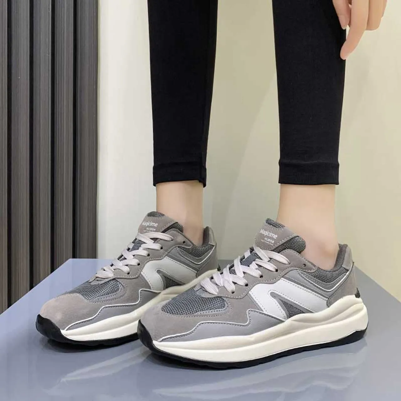 Grey label print casual shoe sneaker