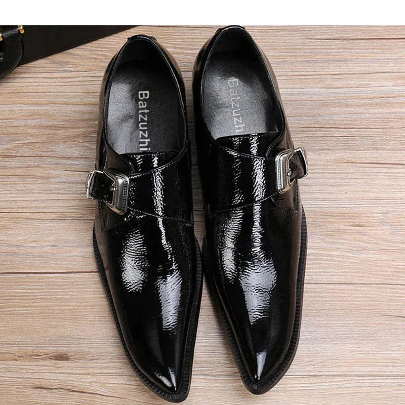 Men's Japanese Style Black Leather Square Toe Low Heels Buckle Dress Shoes