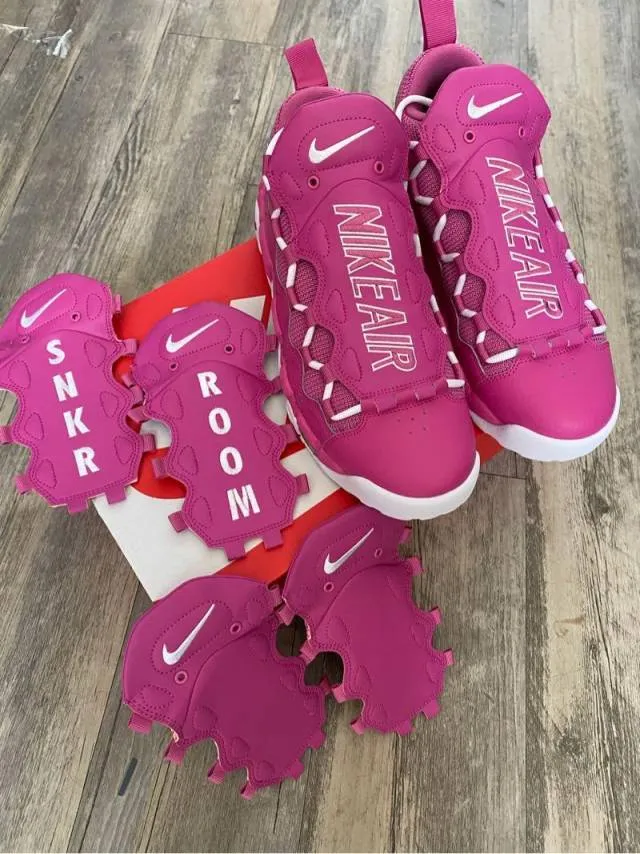 Nike sneaker box air more money bca pink