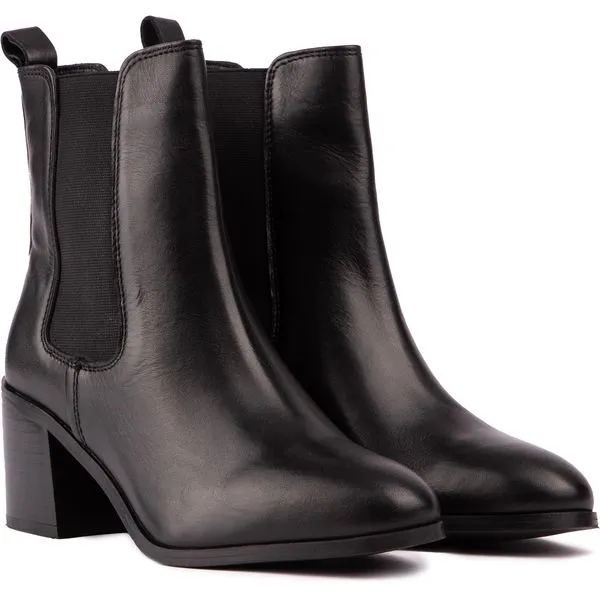 Sole Galax Chelsea Boots